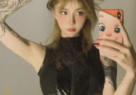 上海网红阿朱,从街头巷尾到网络红人的蜕变之路